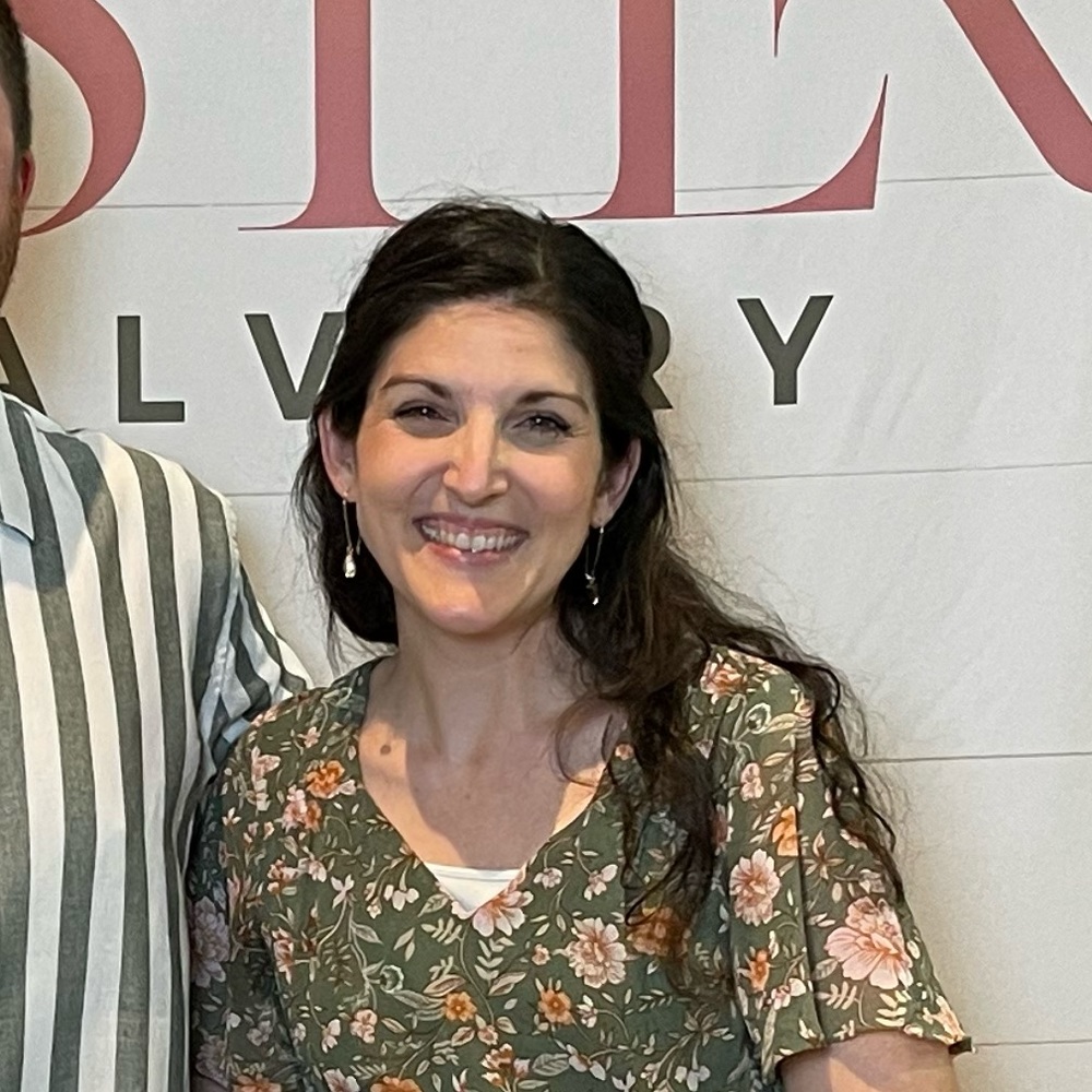 Meet your Posher, Leigh Anna